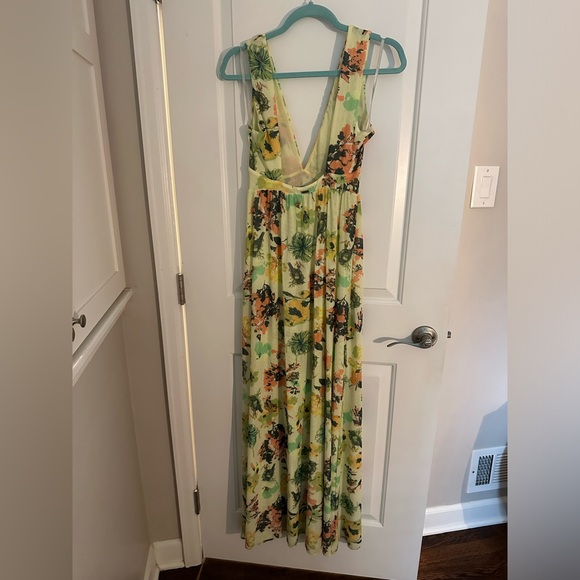 Clementina maxi dress in multi - Picture 4 of 5